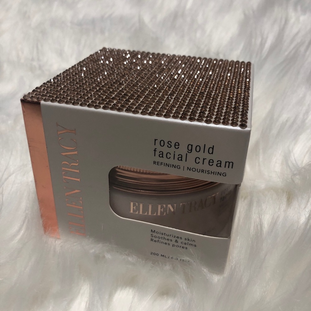 Ellen Tracy Rose Gold Facial Cream